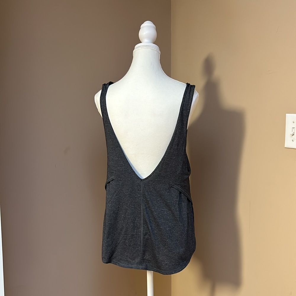 Lululemon Sleeveless Tank Top - Picture 2 of 7